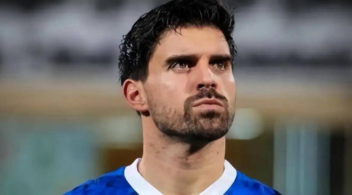 28岁中场巅峰期！四大豪门争抢鲁本·内维斯，回欧冠成转会关键！